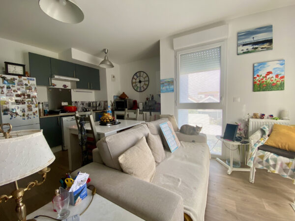 SECTEUR LA PALLICE - APPARTEMENT TYPE 3 AVEC BALCON ET STATIONNEMENT – Image 3