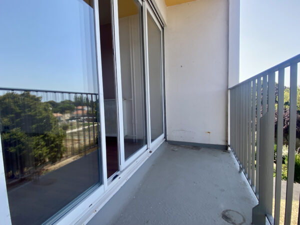 TYPE 4 AVEC STATIONNEMENT ET CAVE - SECTEUR TASDON – Image 2