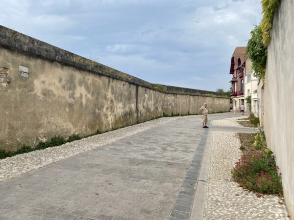 EMPLACEMENT EXCEPTIONNEL ET CONFIDENTIEL ! – Image 8