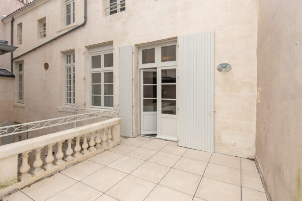 grand T3 hyper centre La Rochelle proche vieux port