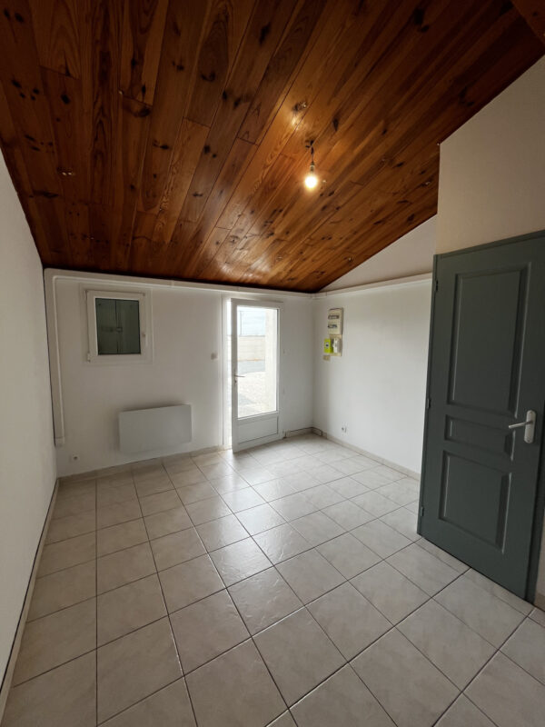Maison T4 rénovée Puilboreau proche commerces et centre – Image 28