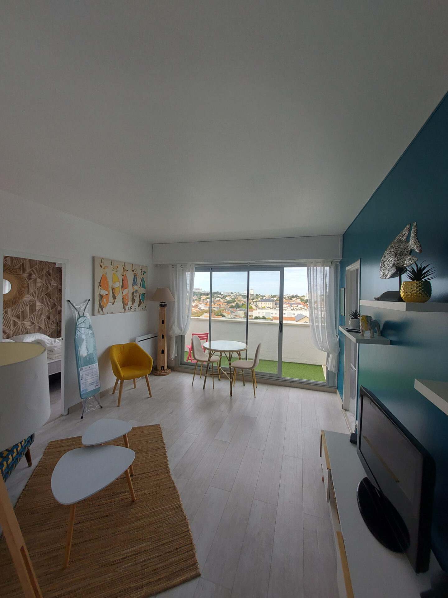 T2 rénové vue mer quartier La Genette La Rochelle – Image 2