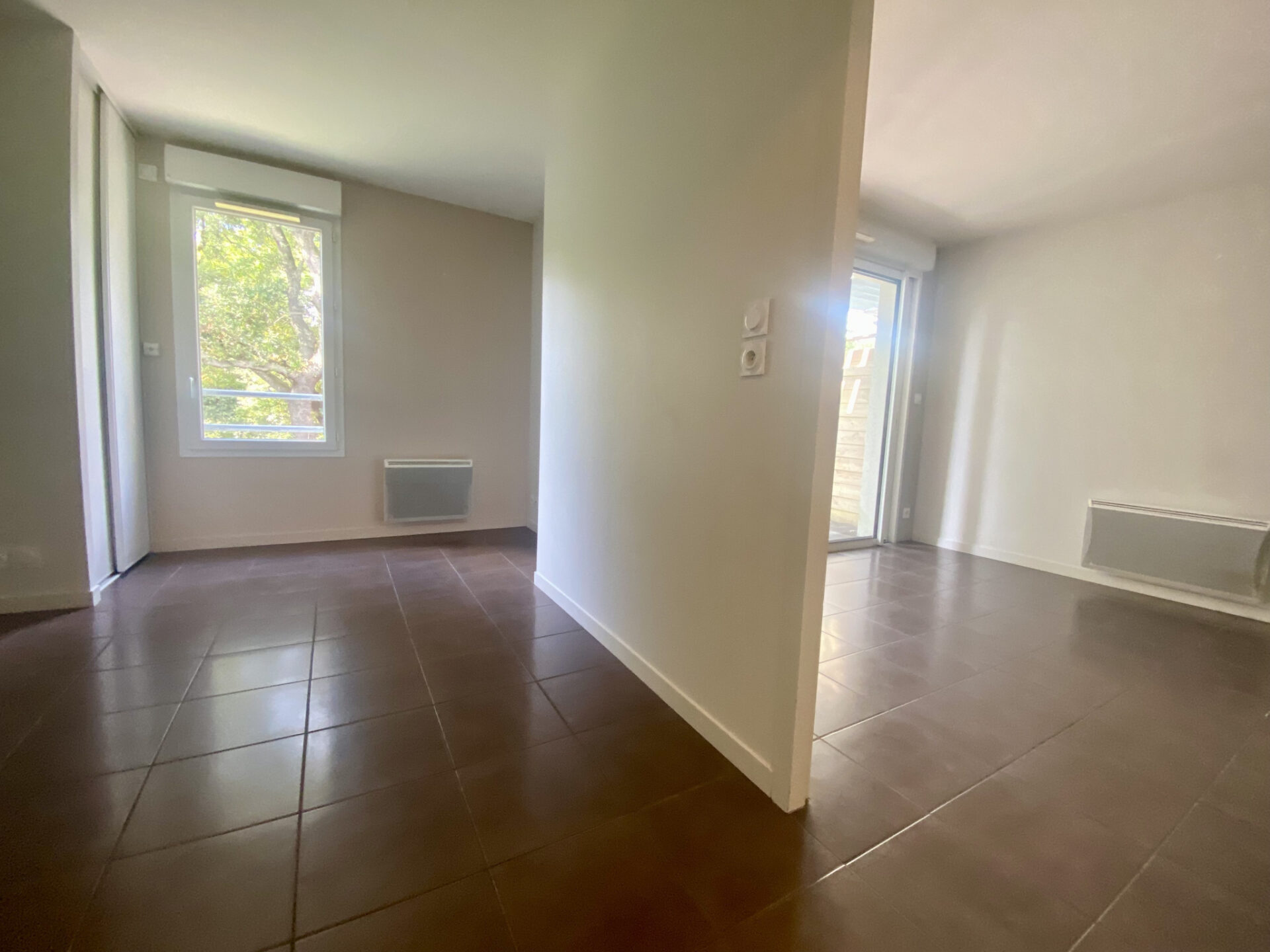 TYPE 3 EN DUPLEX AVEC TERRASSE ET STATIONNEMENTS – Image 16