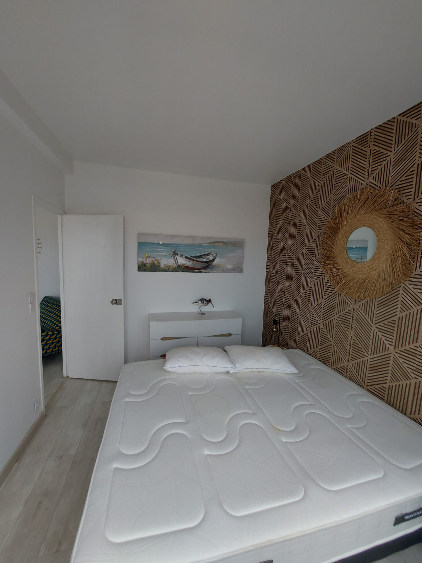 T2 rénové vue mer quartier La Genette La Rochelle – Image 11