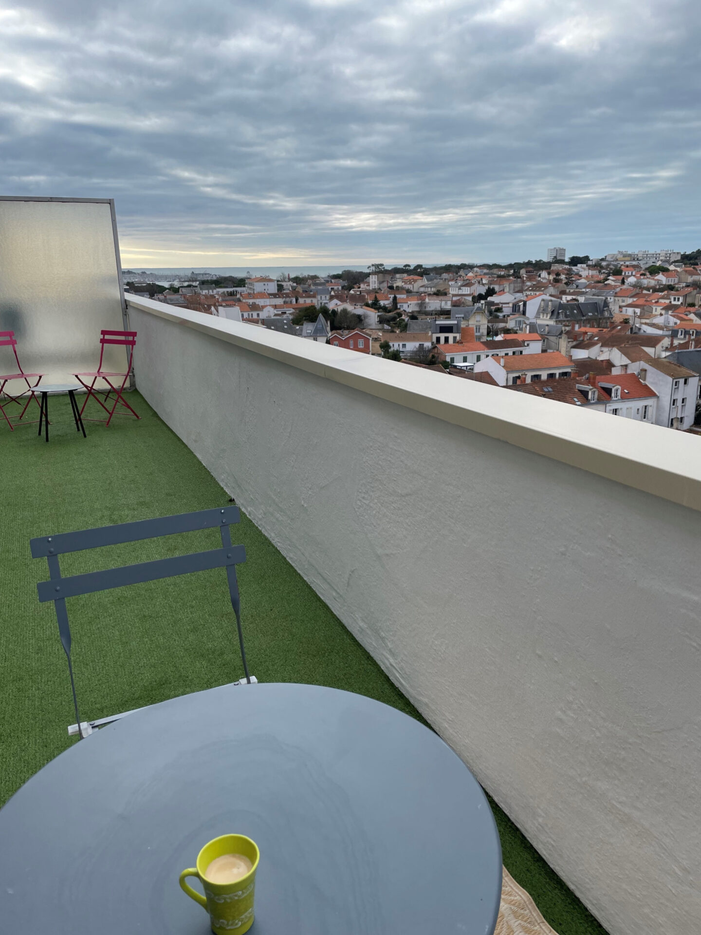 T2 rénové vue mer quartier La Genette La Rochelle – Image 16