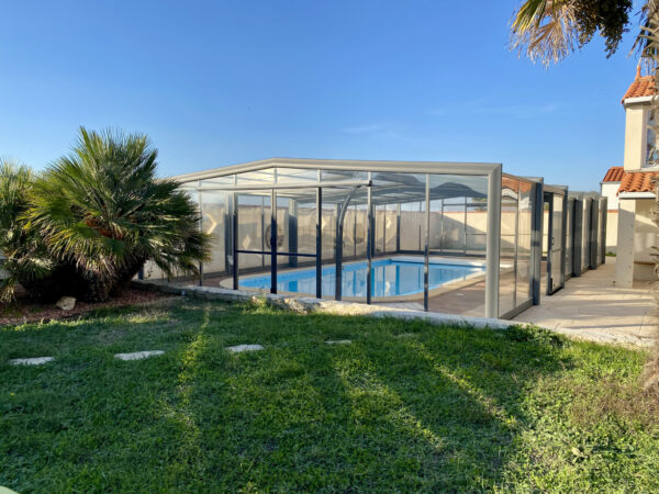 VUE MER PANORAMIQUE POUR CETTE MAISON DE CINQ CHAMBRES – Image 15