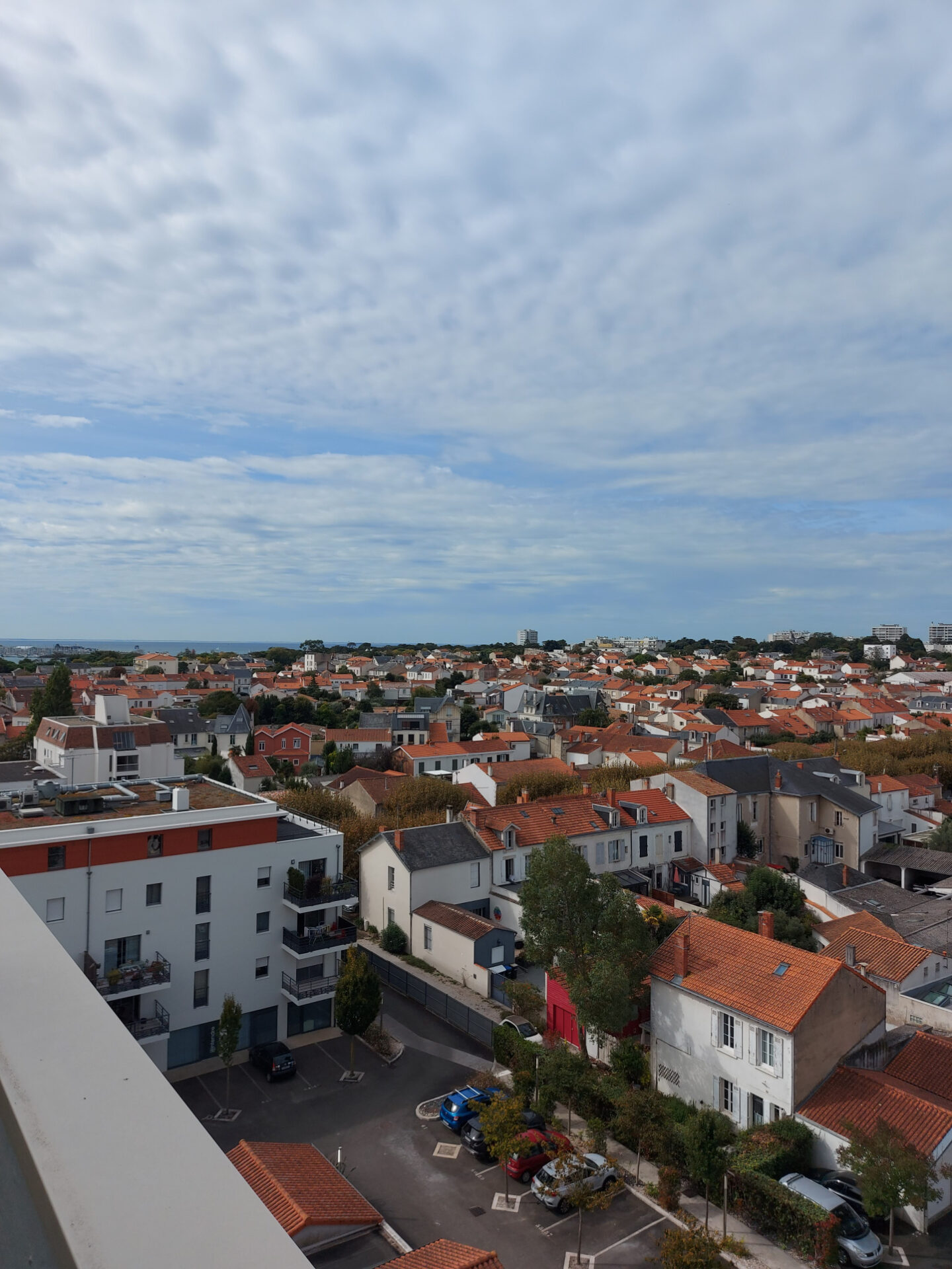 T2 rénové vue mer quartier La Genette La Rochelle – Image 13