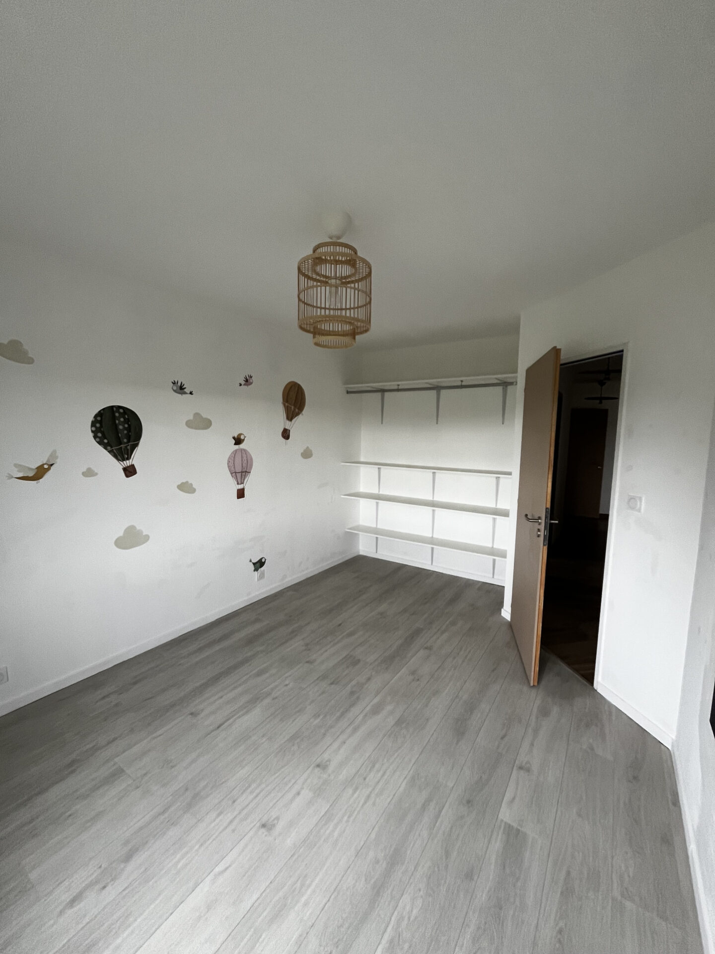 Maison récente avec 4 chambres à 20 minutes de La Rochelle le Gué D'alleré – Image 7