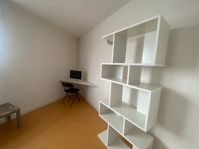 A VENDRE STUDIO LES MINIMES LAC DE LA SOLE – Image 6