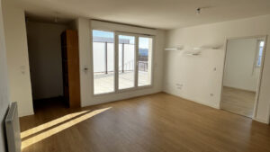 T3 Aytré avec grande terrasse et deux places de stationnement