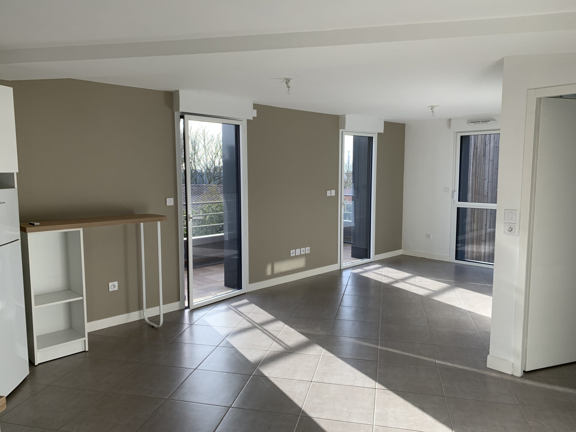 T2 avec terrasse et garage boxé quartier les Minimes – Image 10