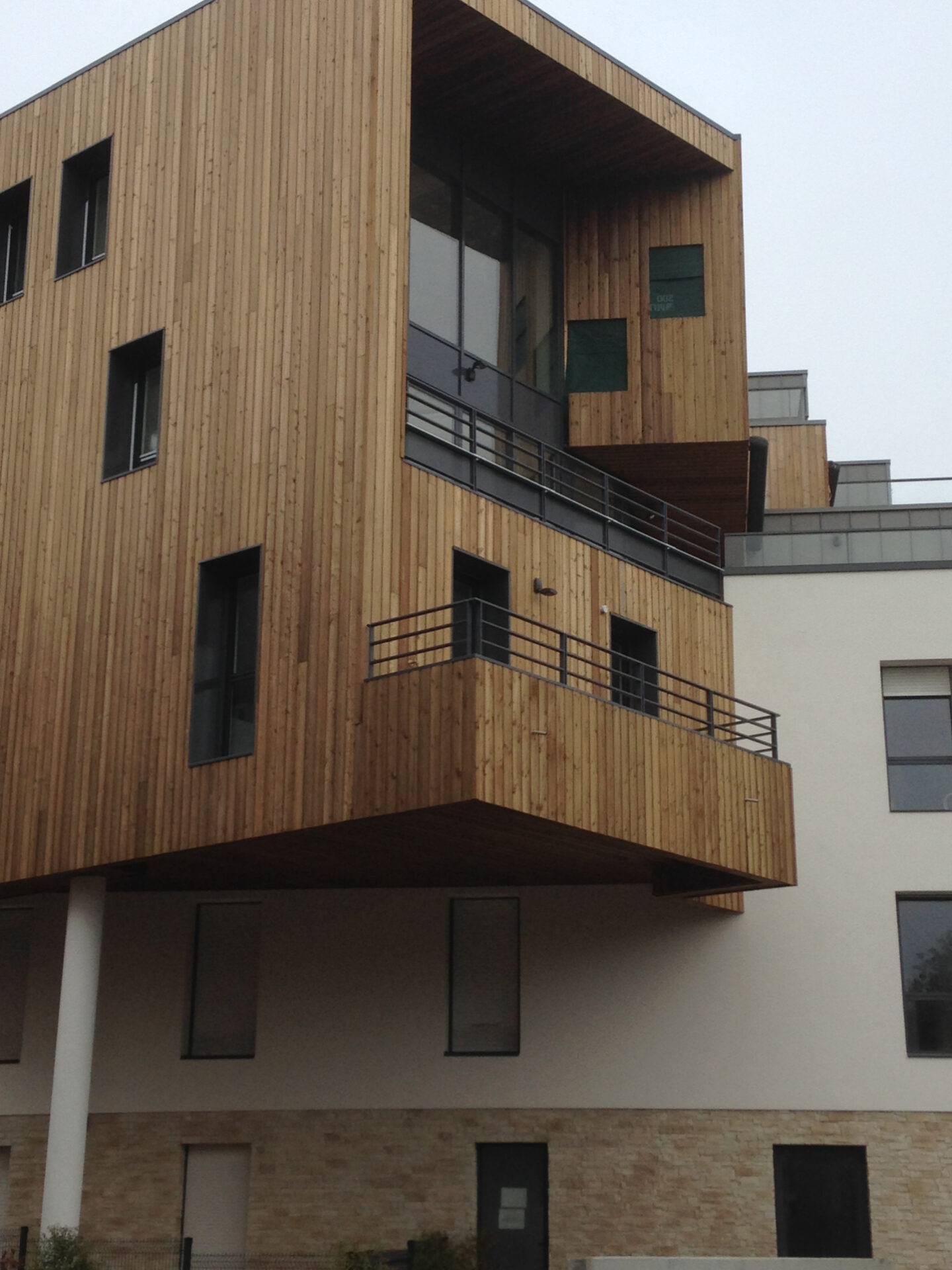 T2 avec terrasse et garage boxé quartier les Minimes – Image 4