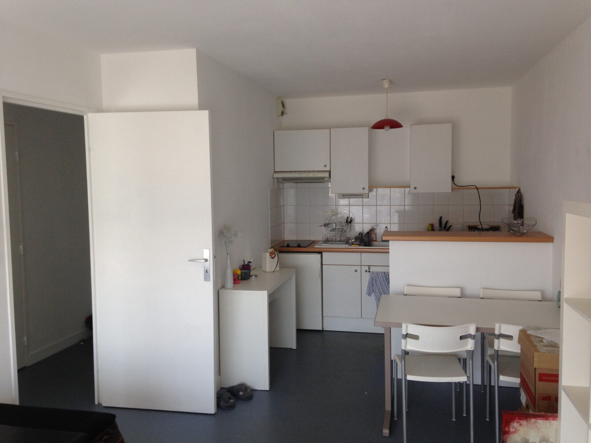 T2 avec place de stationnement La Rochelle quartier Les minimes – Image 3